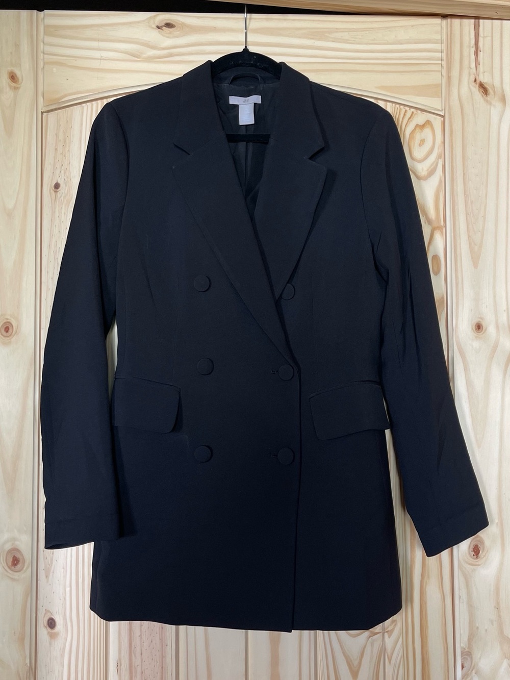 H&M Elegant Fitted Black Blazer